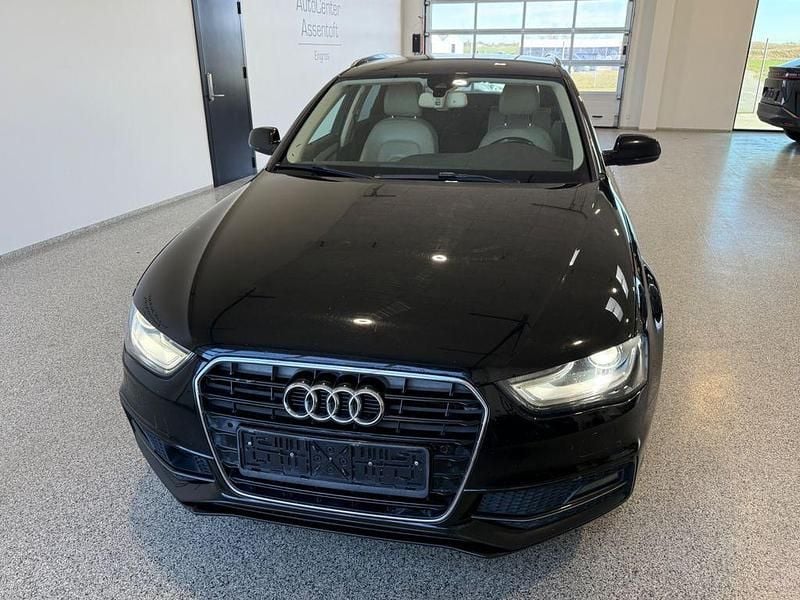 Gebraucht Audi A4 S-Line 150 PS (110 kW) 2015 Schwarz Kombi