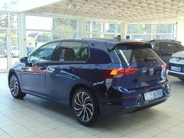 Gebraucht VW Golf VIII Life 150 PS (110 kW) 2020 Andere Limousine