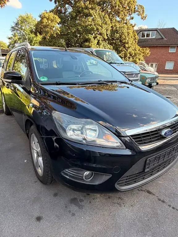 Gebraucht Ford Focus Titanium 125 PS (91 kW) 2009 Schwarz Limousine