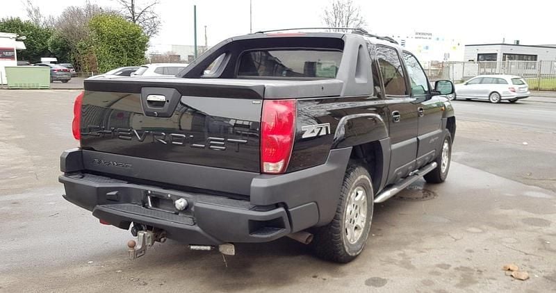 Gebraucht Chevrolet Avalanche 325 PS (239 kW) 2006 Schwarz Abholung
