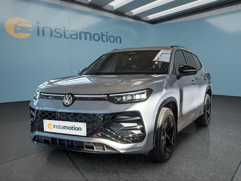 Silber Neu 2025 VW Tayron SUV | 68.299 € - Bild 1/4