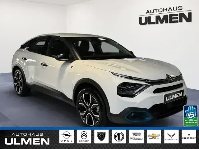 Gebraucht Citroën e-C4 Feel 100 kW (136 PS) 2023 Weiss Limousine