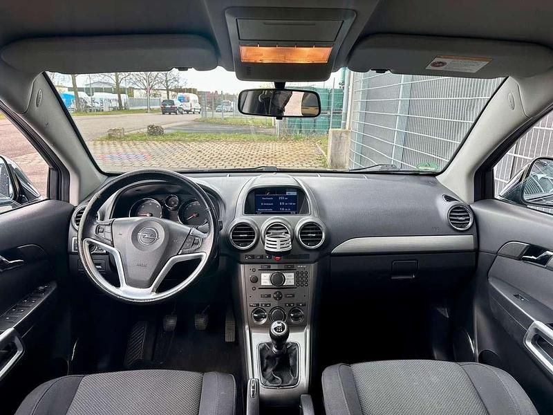 Second-hand Opel Antara 150 CP (110 kW) 2009 Negru SUV