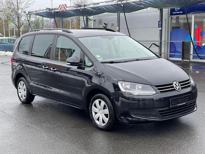 Gebraucht VW Sharan 140 PS (102 kW) 2011 Schwarz Van / Kleinbus