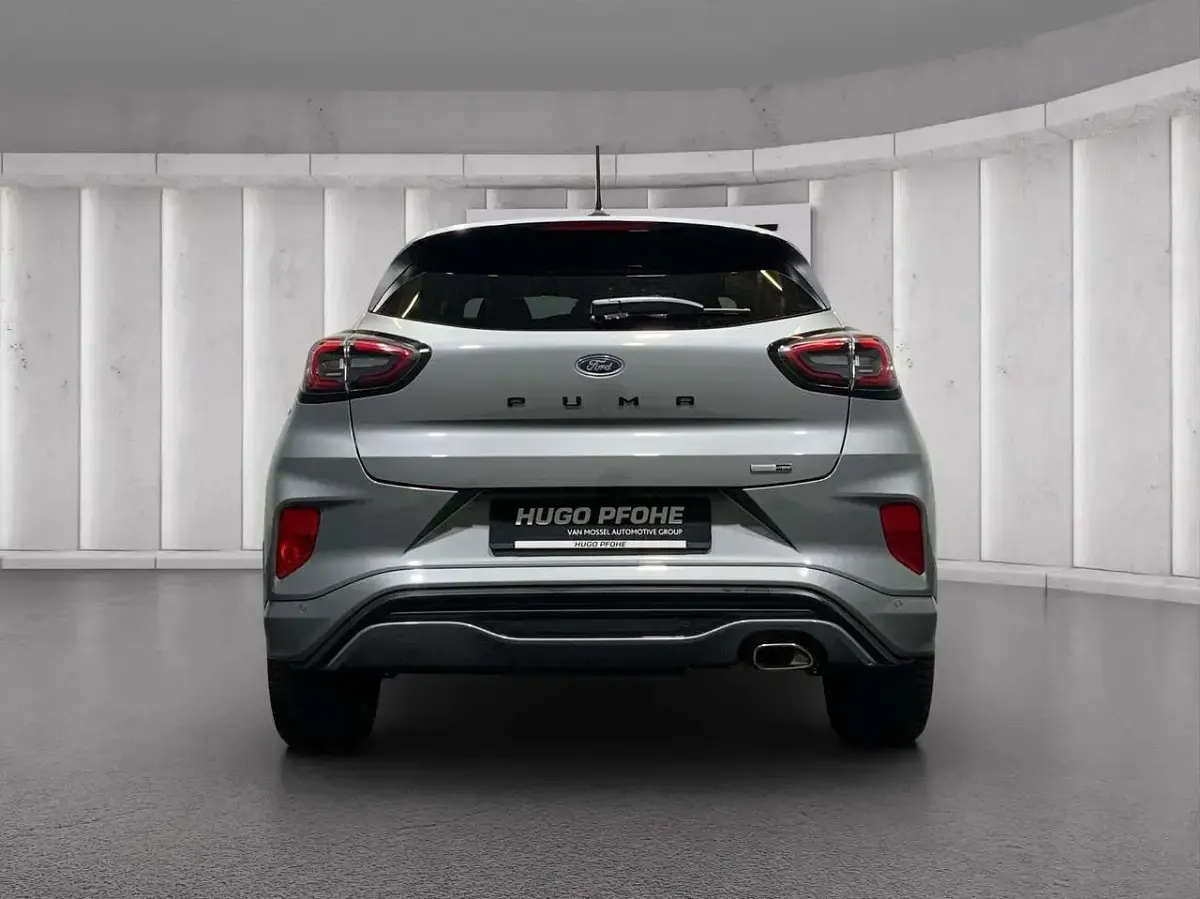 Gebraucht Ford Puma ST-Line 125 PS (91 kW) 2022 Solar silver metallic SUV