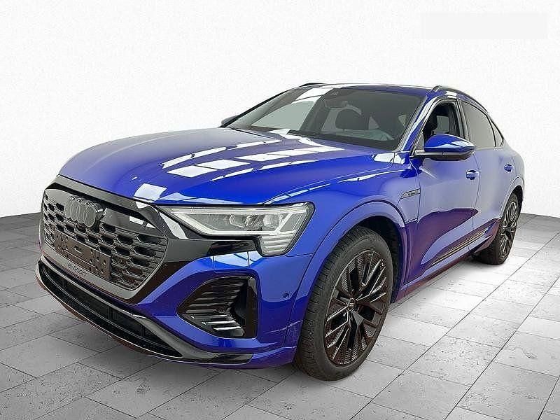 Blau Gebraucht 2023 Audi e-tron Sportback Sport SUV | 46.999 € - Bild 1/4