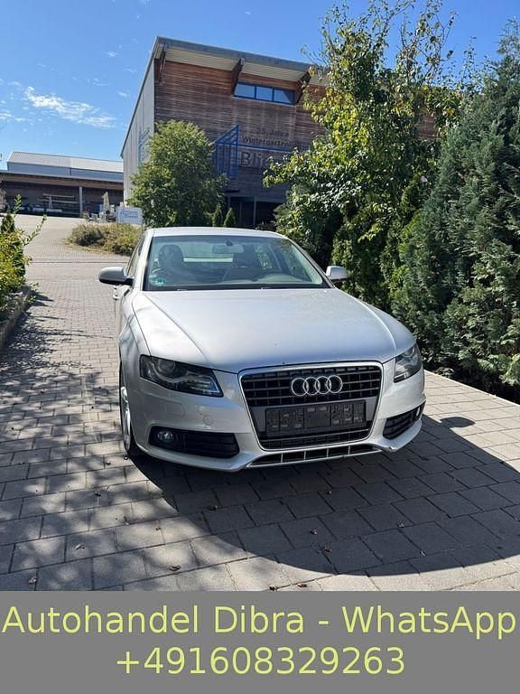 Silber Gebraucht 2010 Audi A4 Ambition Limousine | 4.200 € (Guter Preis) - Bild 1/4