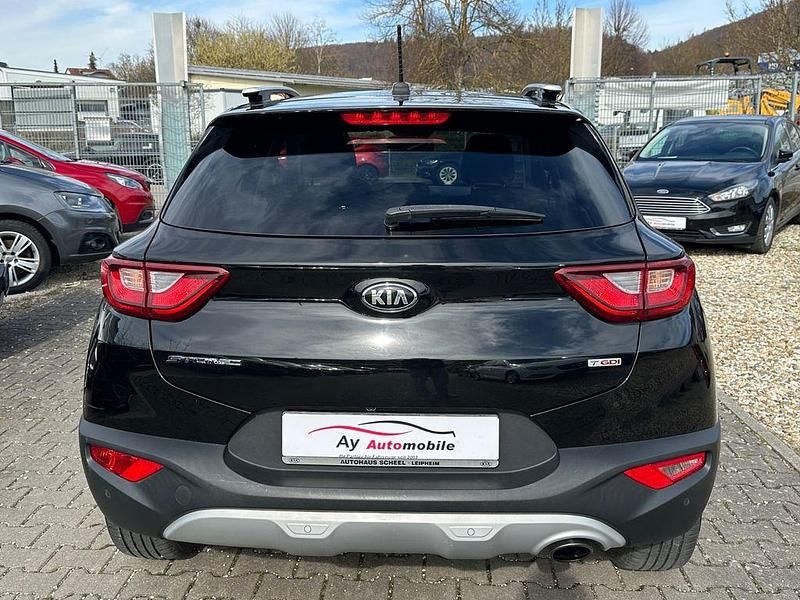 Gebraucht Kia Stonic Vision 120 PS (88 kW) 2018 Schwarz SUV