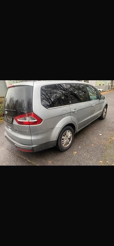 Gebraucht Ford Galaxy 140 PS (102 kW) 2007 Grau Van / Kleinbus