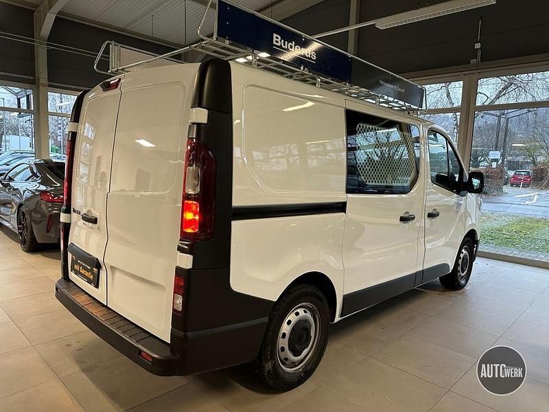 Gebraucht Renault Trafic Komfort 150 PS (110 kW) 2023 Weiß Van / Kleinbus