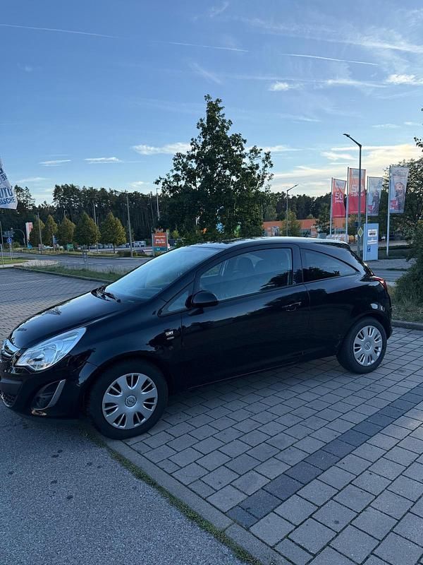 Gebraucht Opel Corsa 60 PS (44 kW) 2011 Schwarz Kleinwagen