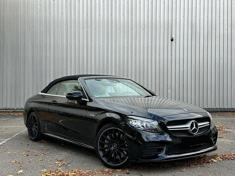 Schwarz Gebraucht 2018 Mercedes C43 AMG AMG Cabrio | 36.800 € (Fairer Preis) - Bild 1/4