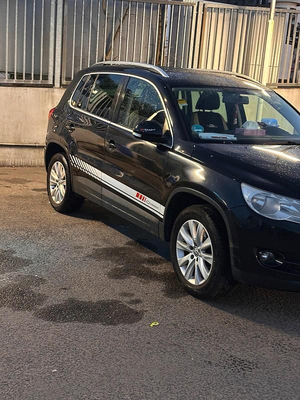 Gebraucht VW Tiguan 140 PS (102 kW) 2007 Schwarz SUV