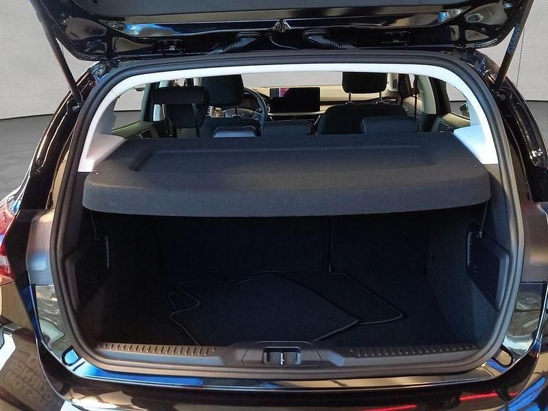 Neu Ford Focus Titanium 155 PS (114 kW) 2026 Schwarz Limousine