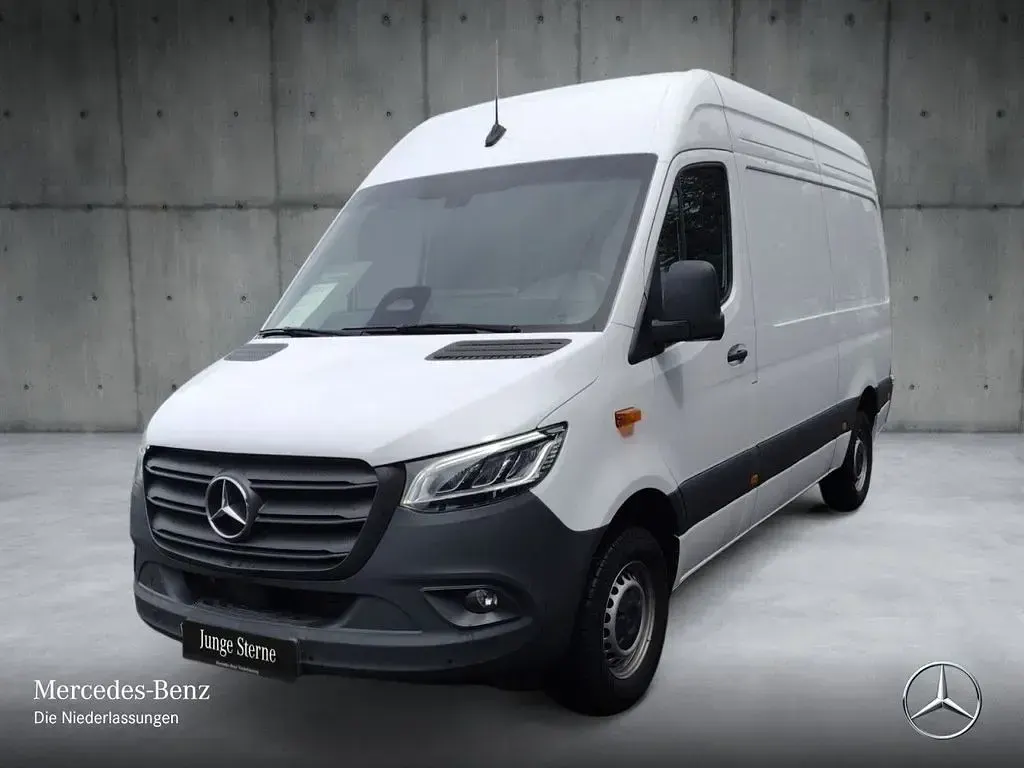 Gebraucht Mercedes Sprinter 170 PS (125 kW) 2024 Weiß Van