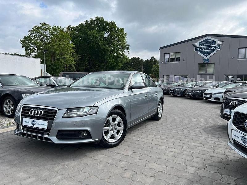 Grau Gebraucht 2008 Audi A4 Ambiente Limousine | 11.999 € (Teuer) - Bild 1/4