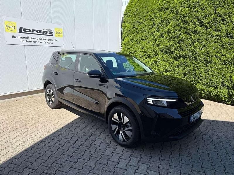 Gebraucht Opel Frontera Edition 136 PS (100 kW) 2025 Dunkel schwarz metallic SUV