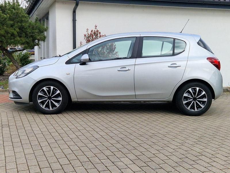 Gebraucht Opel Corsa Edition 90 PS (66 kW) 2017 Silber Kleinwagen