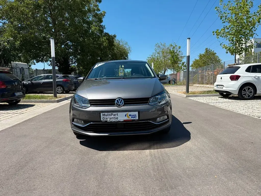 Gebraucht VW Polo Comfortline 90 PS (66 kW) 2014 Grau Kleinwagen