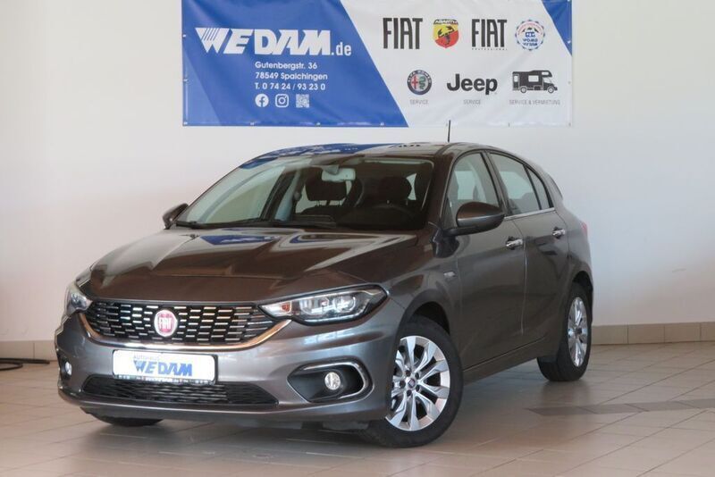 Colosseo grau Gebraucht 2017 Fiat Tipo Lounge Limousine | 11.790 € (Etwas zu teuer) - Bild 1/4