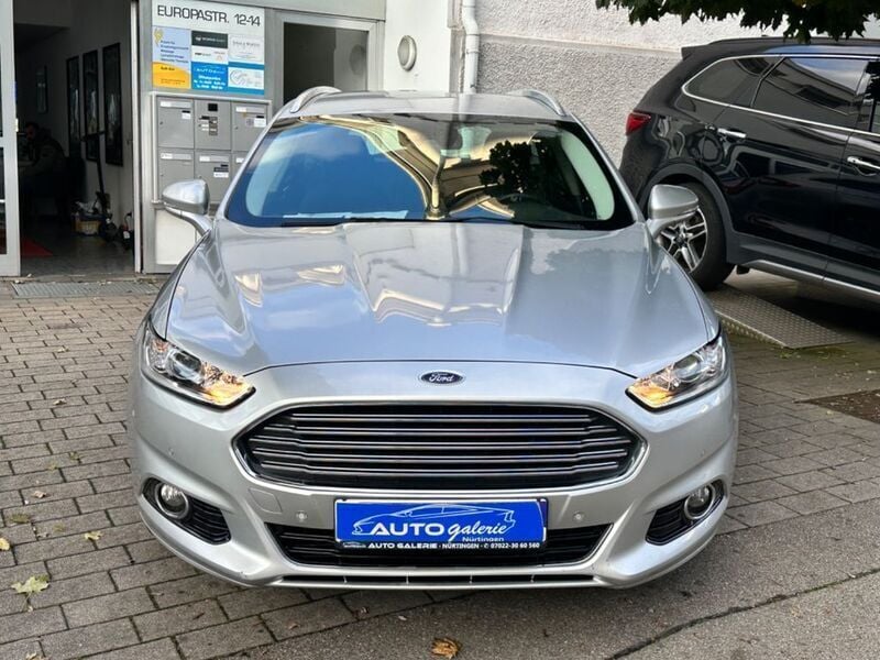 Gebraucht Ford Mondeo Titanium 160 PS (117 kW) 2016 Polarsilber metallic Kombi