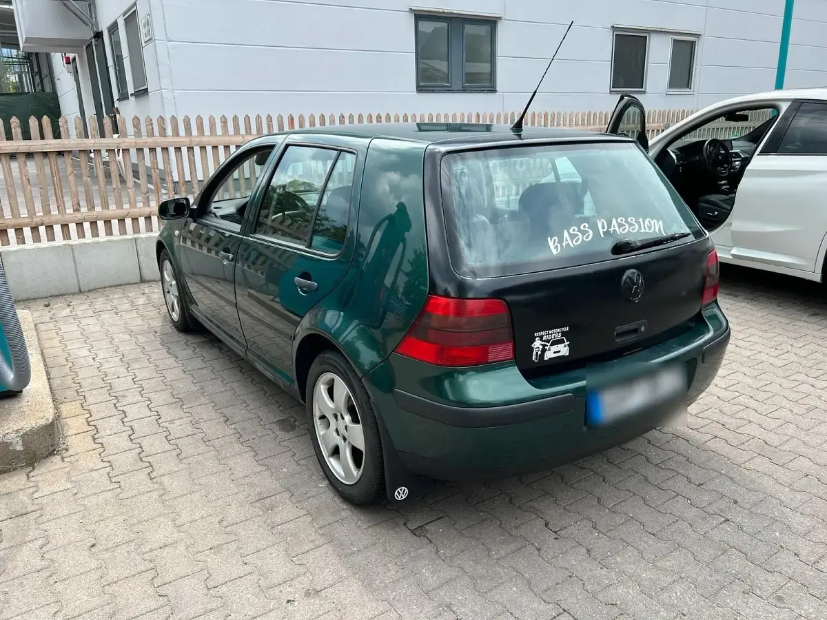 Gebraucht VW Golf IV 68 PS (50 kW) 2000 Grün Kleinwagen