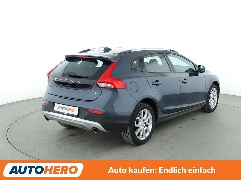 Gebraucht Volvo V40 CC Plus 152 PS (111 kW) 2017 Blau Kombi
