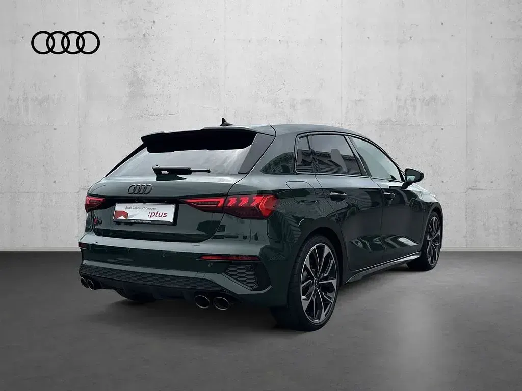 Gebraucht Audi S3 Ambiente 310 PS (228 kW) 2023 Individuallackierungen audi exclusive Limousine