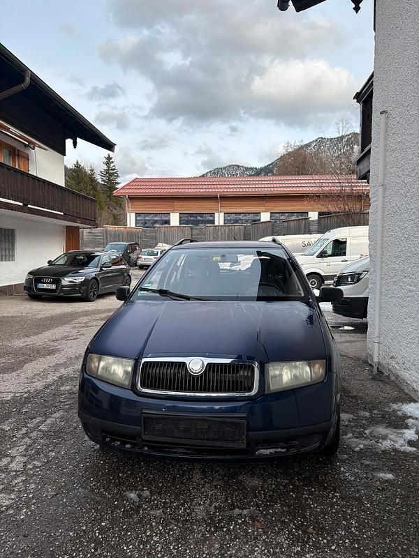 Second-hand Skoda Fabia 75 CP (55 kW) 2004 Albastru Break