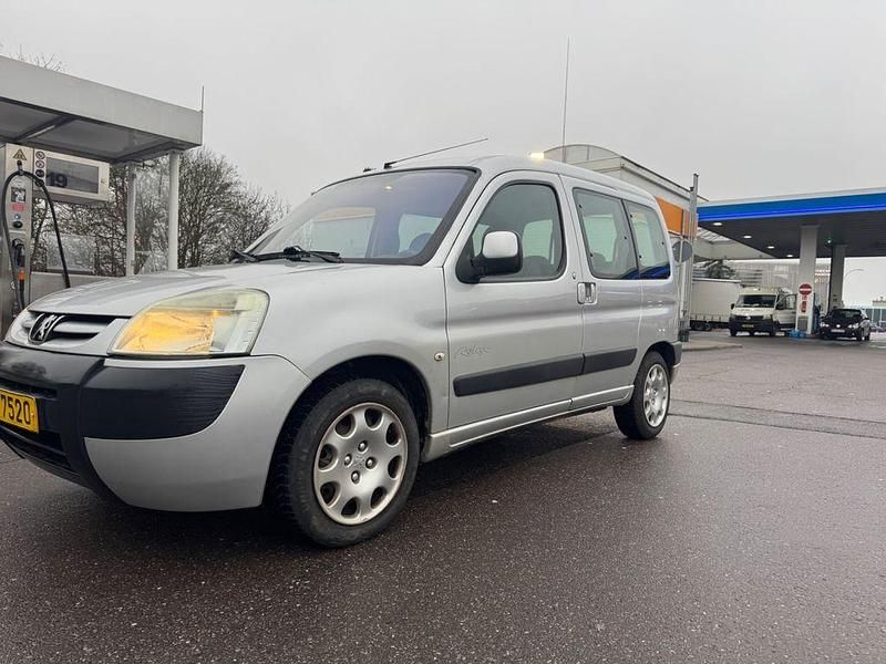 Gebraucht Peugeot Partner Premium 90 PS (66 kW) 2006 Grau Van / Kleinbus
