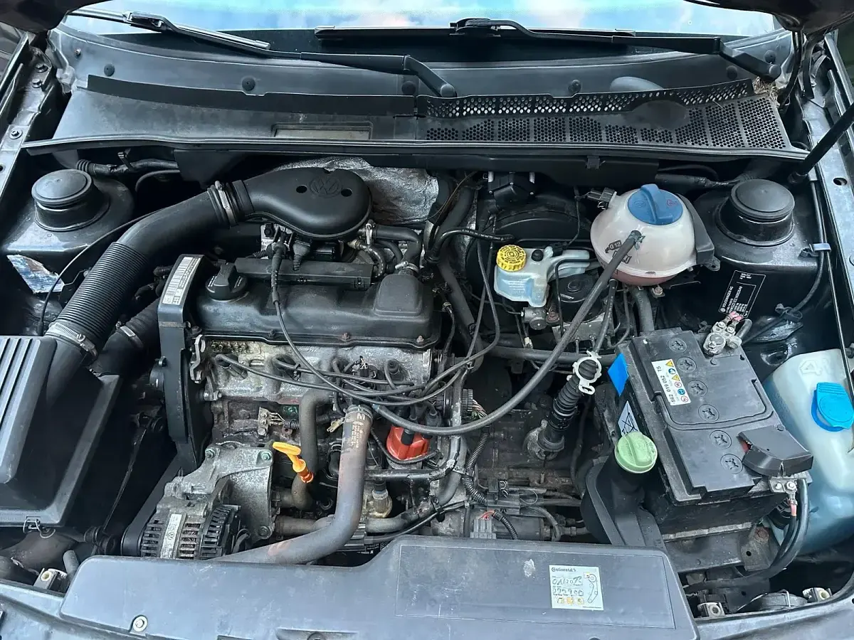 Gebraucht VW Golf 75 PS (55 kW) 2000 Schwarz Cabrio