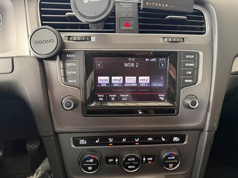 Gebraucht VW Golf VII Trendline 110 PS (80 kW) 2014 Silber Kombi