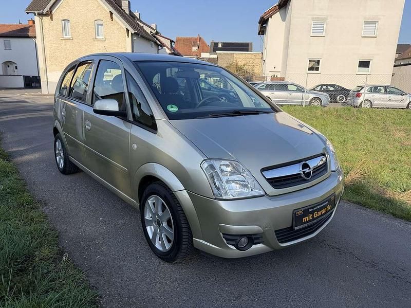 Gebraucht Opel Meriva Edition 105 PS (77 kW) 2007 Champagner silber m2 Van / Kleinbus