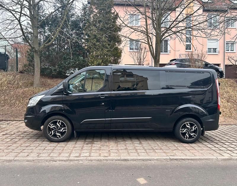 Gebraucht Ford Transit 125 PS (91 kW) 2013 Schwarz Van / Kleinbus
