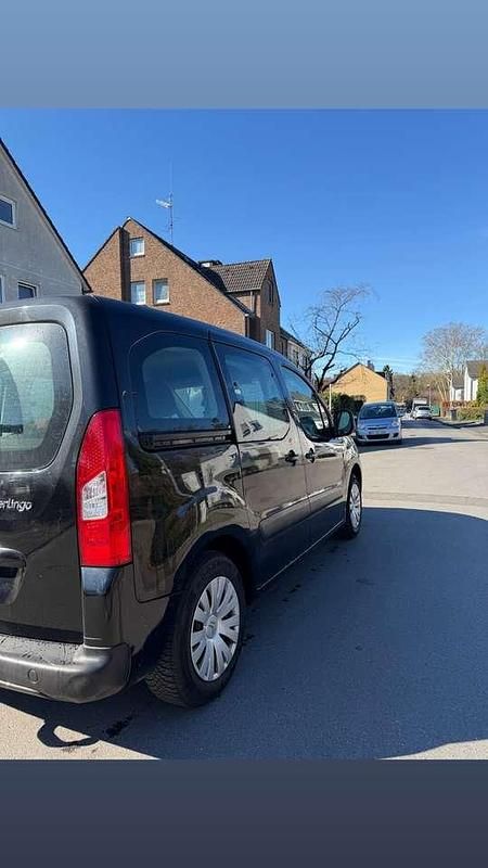 Gebraucht Citroën Berlingo 69 PS (50 kW) 2010 Schwarz Van / Kleinbus