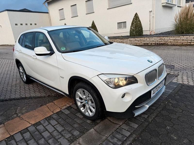 Gebraucht BMW X1 Performance 204 PS (150 kW) 2010 Weiß SUV