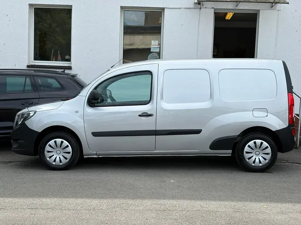 Gebraucht Mercedes Citan 109 90 PS (66 kW) 2018 Silber Van / Kleinbus