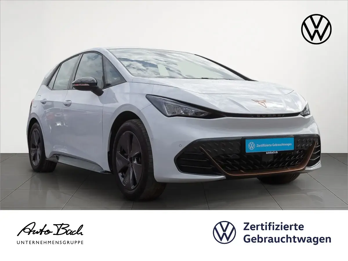 Gebraucht Cupra Born 150 kW (204 PS) 2023 Eisweiß Kleinwagen