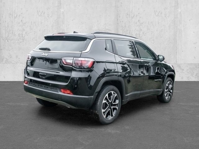 Gebraucht Jeep Compass Limited 131 PS (96 kW) 2023 Black clear coat SUV