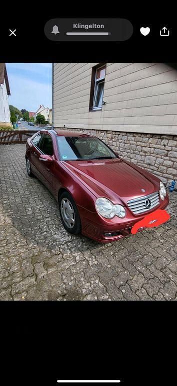 Rot Gebraucht 2004 Mercedes C180 Coupé | 3.500 € (Fairer Preis) - Bild 1/4