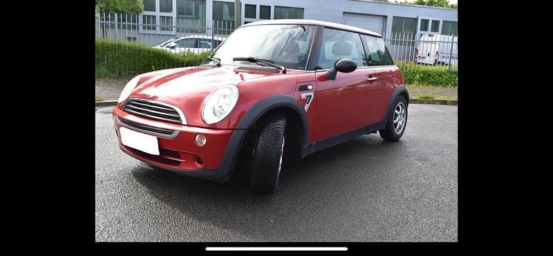 Rot Gebraucht 2006 Mini Cooper Seven Kleinwagen | 1.700 € (Guter Preis) - Bild 1/4