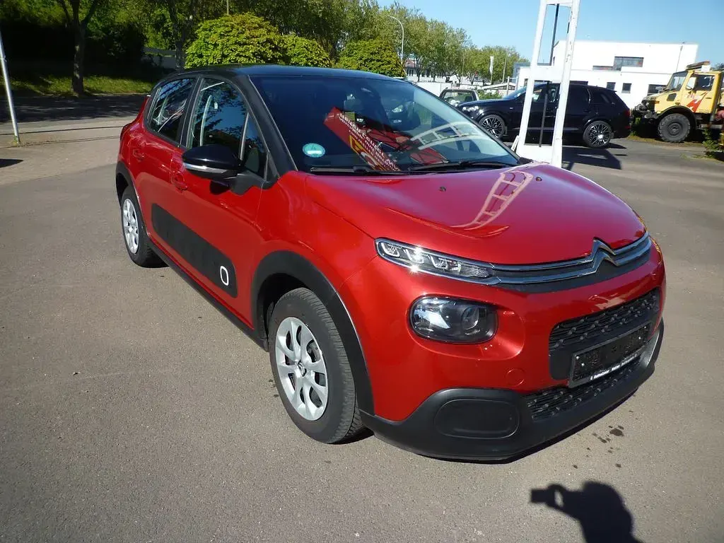 Usata Citroën C3 Feel 82 CV (60 kW) 2019 Rosso Utilitaria