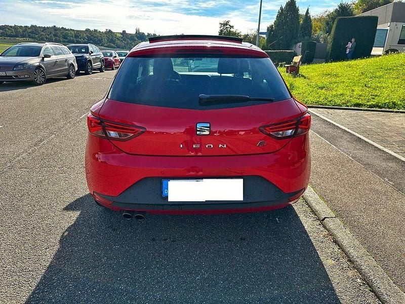 Gebraucht Seat Leon SC FR 150 PS (110 kW) 2016 Rot Kleinwagen