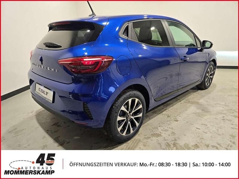 Neu Mitsubishi Colt Plus 91 PS (66 kW) 2025 Blau Kleinwagen
