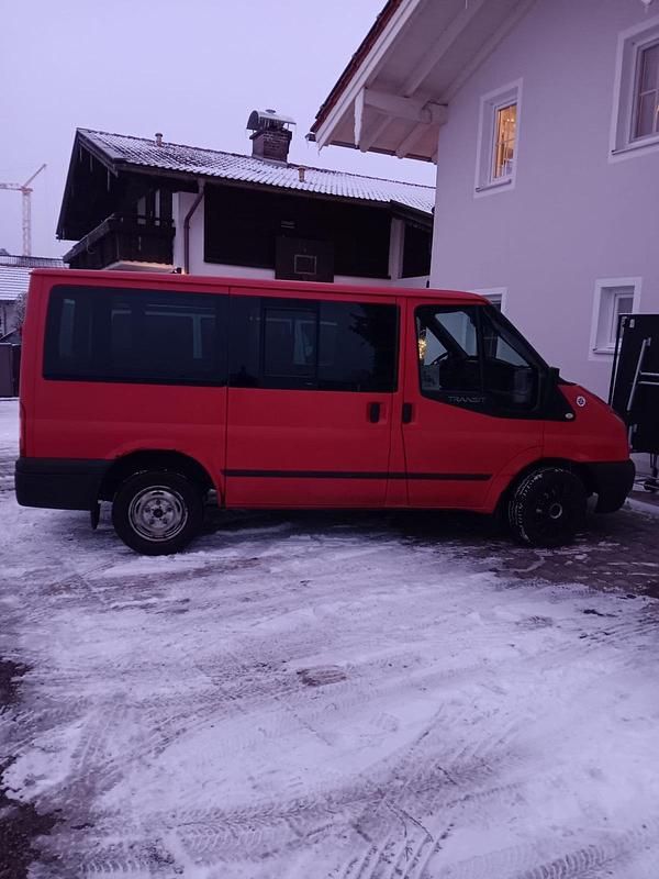 Rot Gebraucht 2012 Ford Transit Van / Kleinbus | 3.200 € (Superpreis) - Bild 1/4