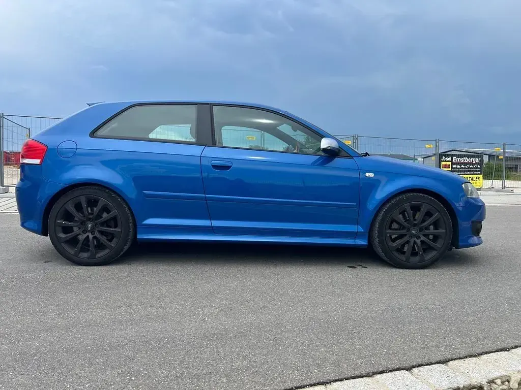 Gebraucht Audi S3 Sport 265 PS (194 kW) 2006 Blau Kleinwagen