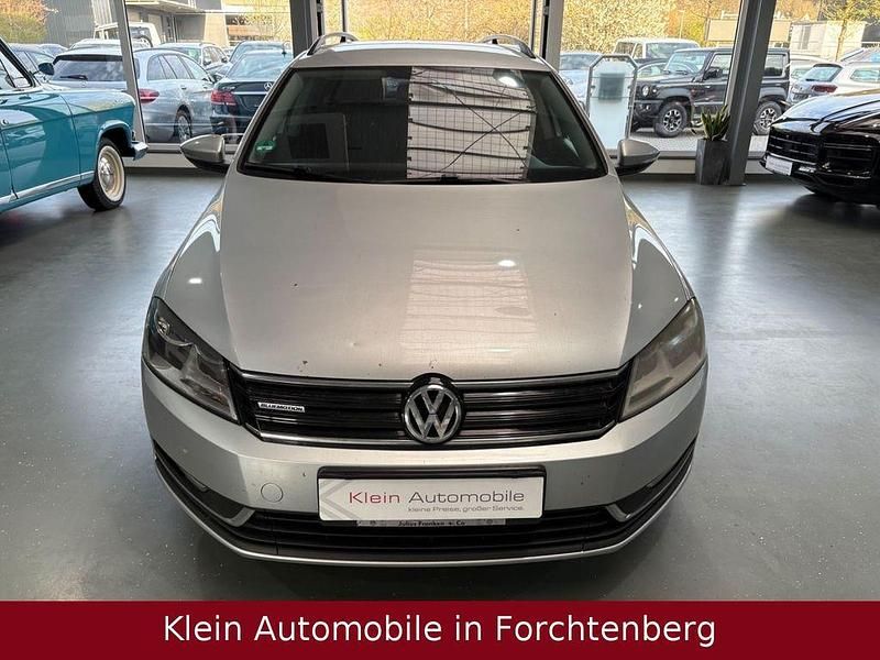 Gebraucht VW Passat Trendline 105 PS (77 kW) 2013 Silber Kombi
