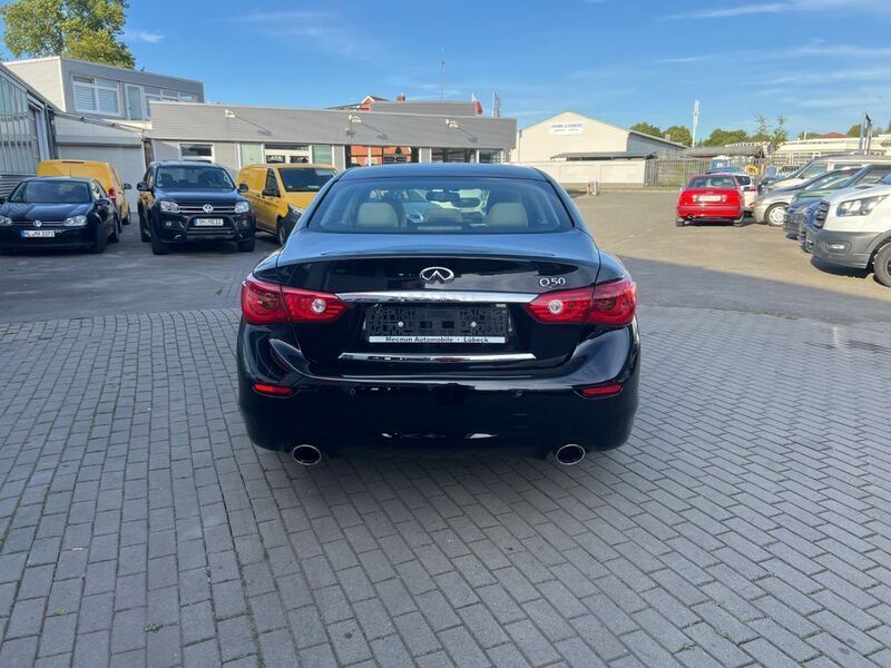 Gebraucht Infiniti Q50 170 PS (125 kW) 2015 Limousine
