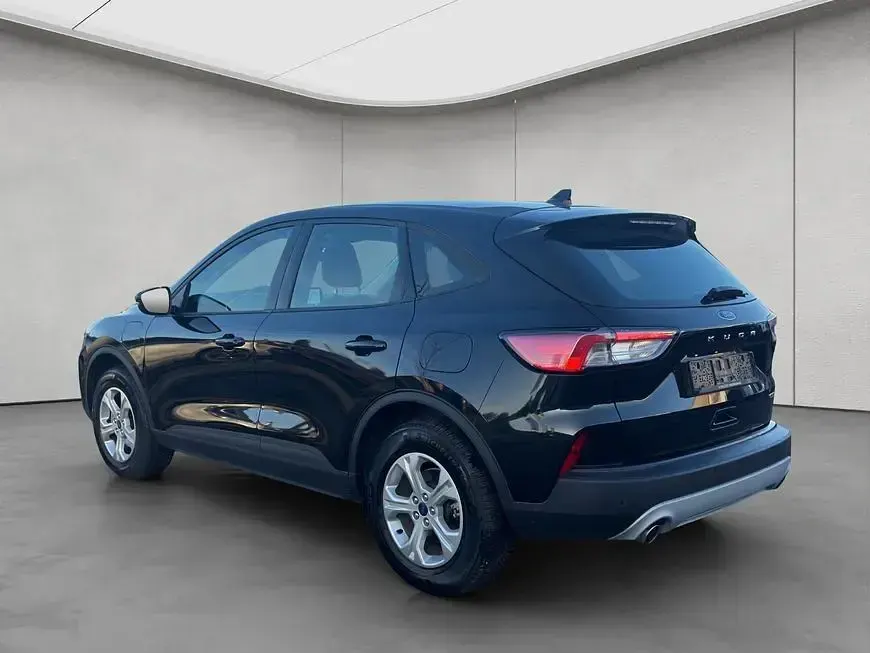 Gebraucht Ford Kuga ST-Line 152 PS (111 kW) 2022 Schwarz SUV