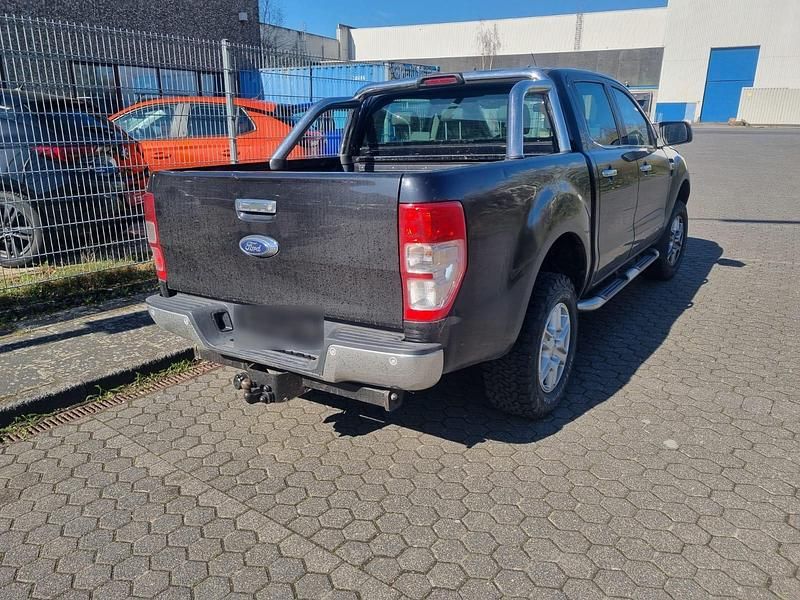 Gebraucht Ford Ranger 200 PS (147 kW) 2015 Schwarz Pickup